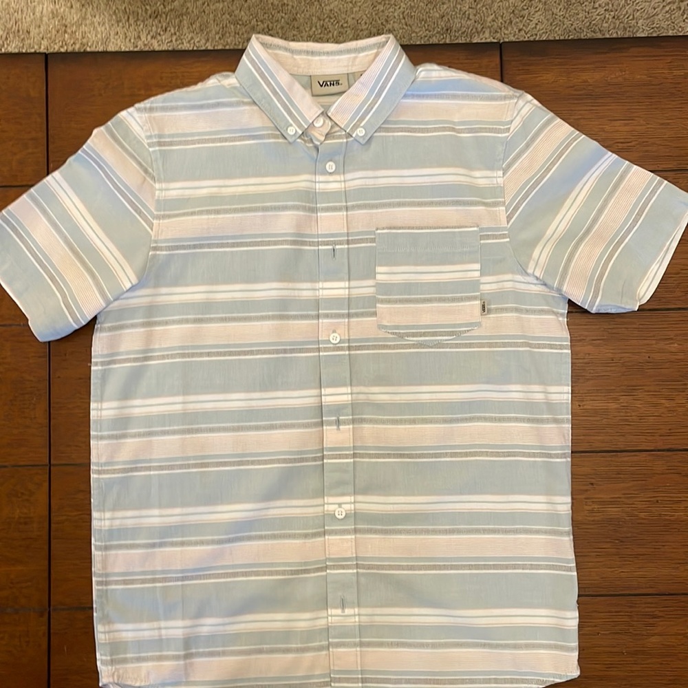 Short sleeve button-up, striped shirt.